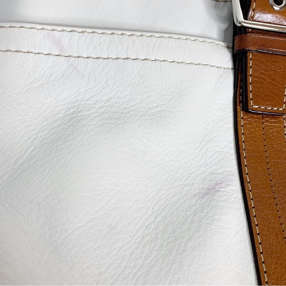 Coach Hampton Executive Extra Large Tote Bag - Picture 11 of 12